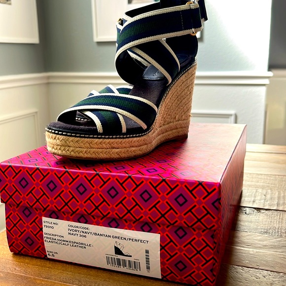 Tory Burch espadrilles ❤️ - Picture 1 of 4